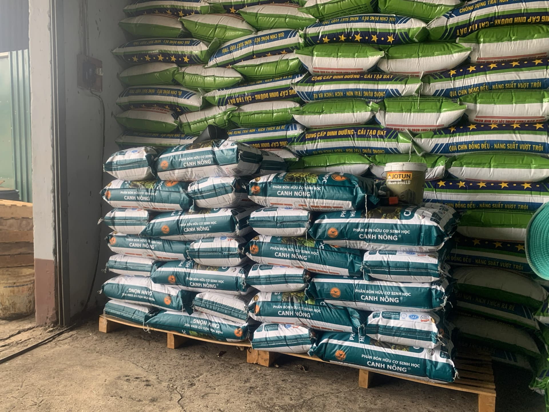 Sản phẩm nông nghiệp hữu cơ được đóng gói cẩn thận